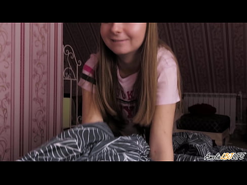 ❤️ Blondie suger BFF's dypt og får sperm i munnen ❤️❌ Jævla video  ved no.vbdsm.ru ❤